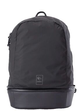 Nomatic Men's Black Convertible Travel Backpack with Bottom Camera Compartment